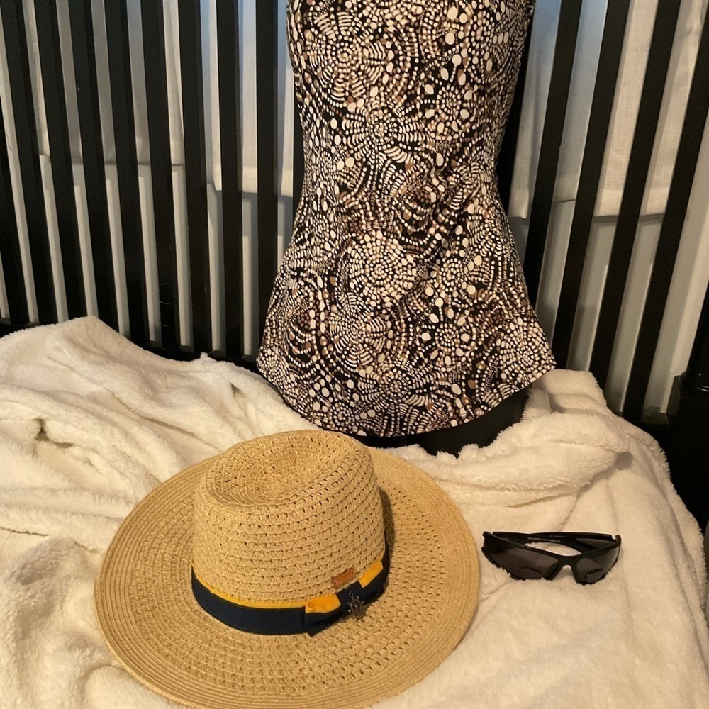 Newport News Vintage (1980s) 1 pc. Swimsuit - Picture 6 of 15